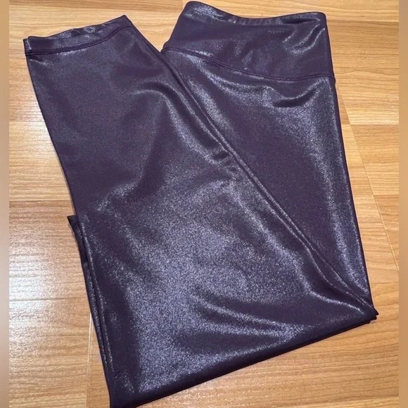 Zyia Light And Tight Plum Purple Metallic Shine Leggings Plus Size. - Picture 12 of 12